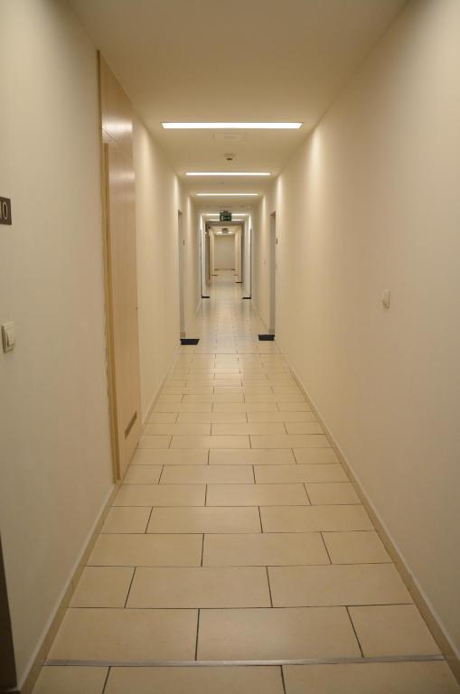 Angel City Center Krakow Aparthotel Zimmer foto